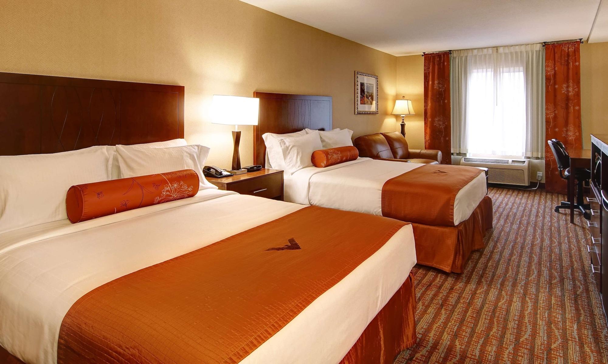 Phoenix Inn Suites Олбані Екстер'єр фото